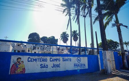 Cemit&eacute;rio Campo Santo S&atilde;o Jos&eacute;, em Paulista