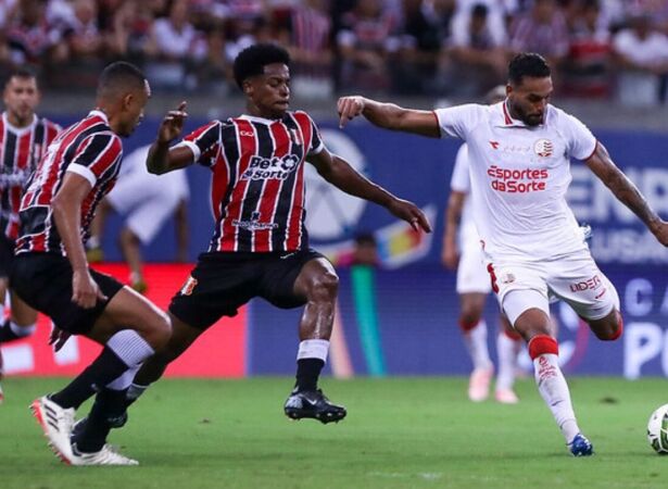 N&aacute;utico n&atilde;o perde o Santa Cruz nos Aflitos desde 2017.