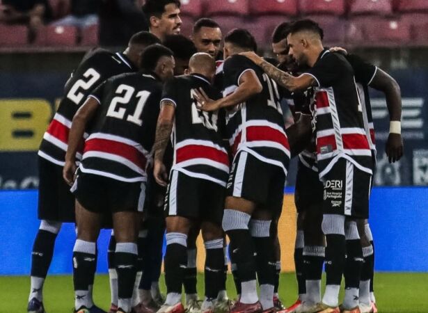 Santa Cruz precisa da vit&oacute;ria para se recuperar na S&eacute;rie C.