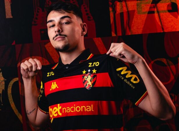 Claudinho chega ao Sport para ajudar na lateral-direita.