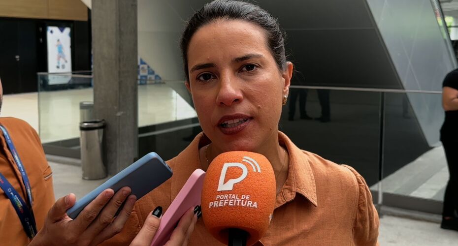 Raquel Lyra sobre a greve dos ônibus: 'essa discussão é feita pelo sindicato das empresas de ônibus com o Grande Recife'Imagem: Beto Dantas/Portal de Prefeitura