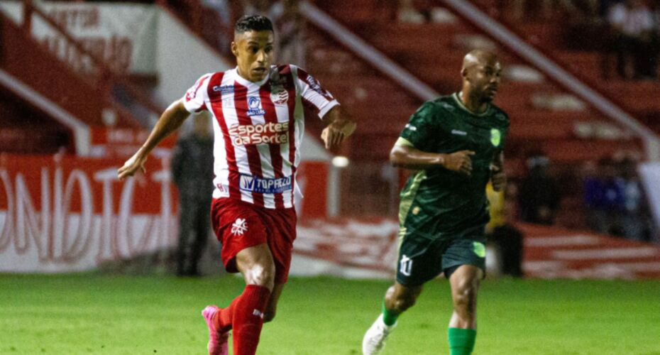 NÁUTICO: lateral aposta no fator casa para vencer jogo decisivo contra o Figueirense.