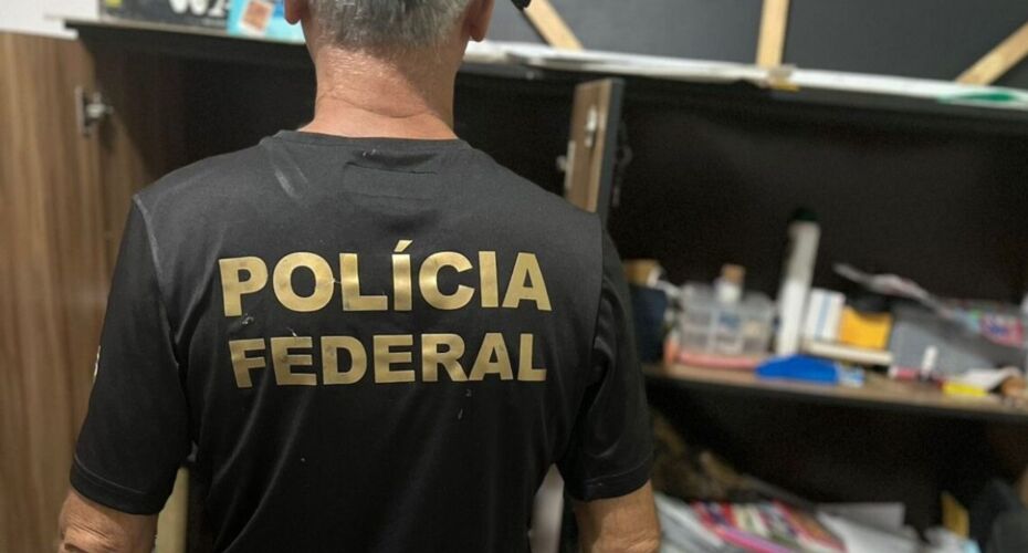 Agente da Polícia Federal.