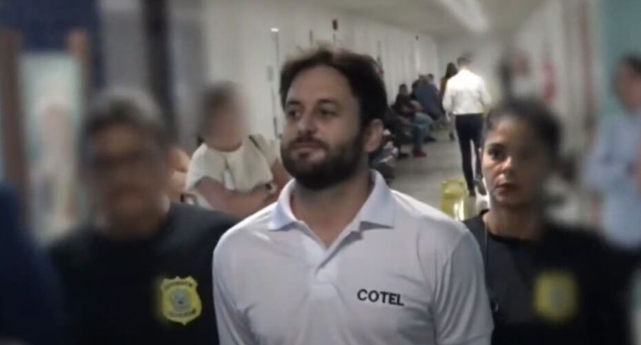 Rodrigo Cavalheira a caminho da audiência de instrução.