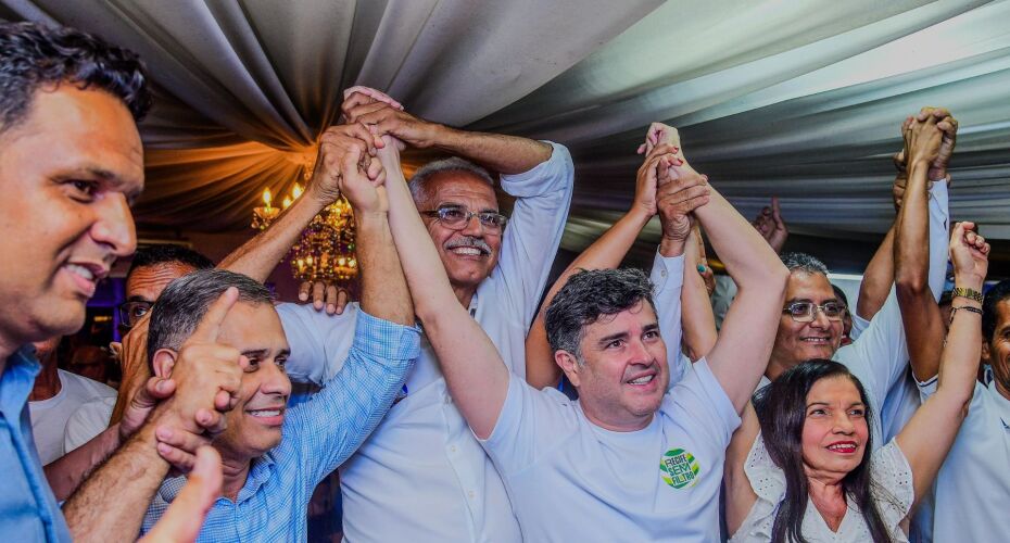 Em convenção realizada pelo PP, Bosco oficializa sua candidatura a prefeito de Camaragibe ao lado de Eduardo da Fonte.