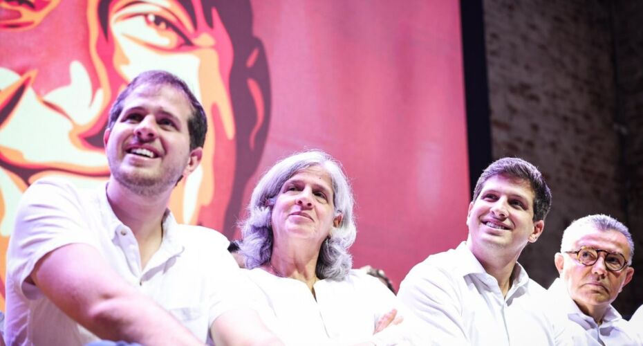 Família reunida, no sábado, na abertura do ano Eduardo Campos - Rodolfo Loepert/divulgação