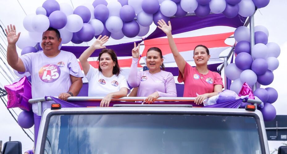 Professora Elcione recebe a governadora Raquel Lyra e Priscila Krause e carreata