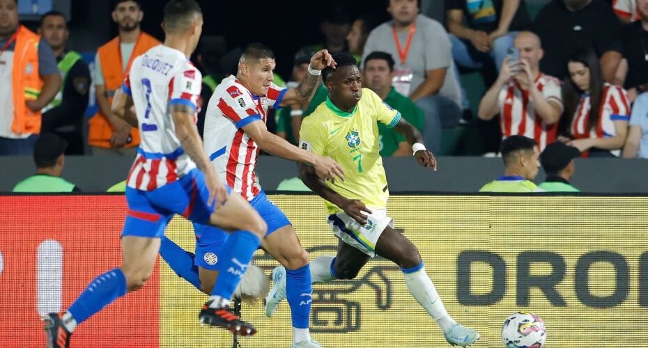 Trio de ataque do Real Madrid não consegue marcar gol em goleiro reserva de time do Brasileirão