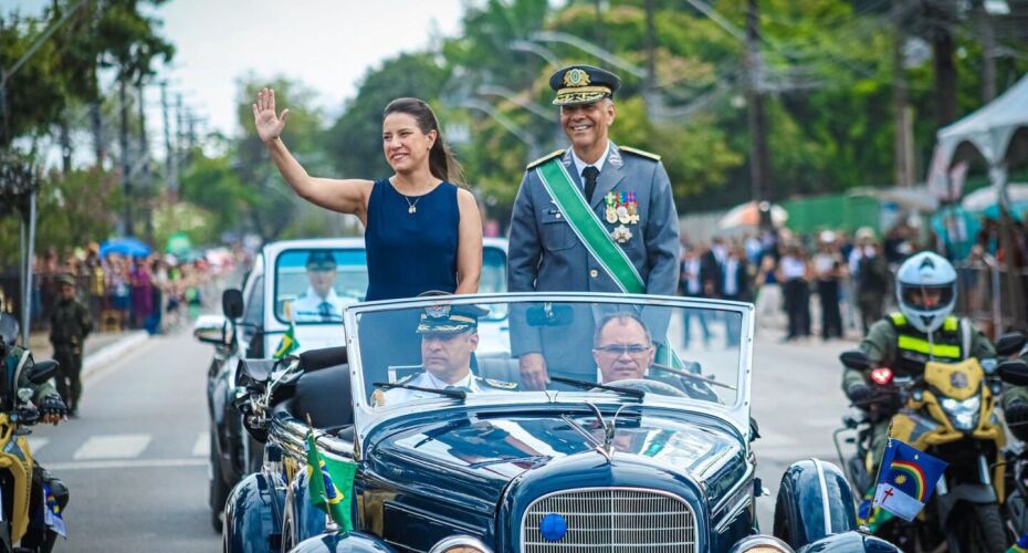 RAQUEL LYRA participa do desfile de 7 DE SETEMBRO em celebração da Independência do Brasil