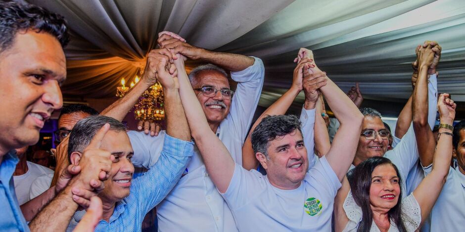 Em convenção realizada pelo PP, Bosco oficializa sua candidatura a prefeito de Camaragibe ao lado de Eduardo da Fonte.