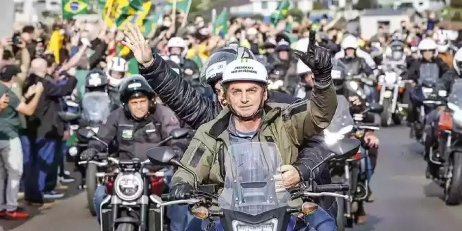 Jair Bolsonaro em motociata.