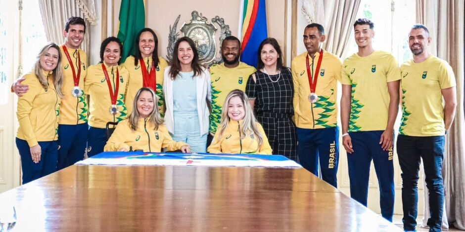 Raquel Lyra  e Priscila Krause recebem atletas pernambucanos que participaram dos Jogos Paralímpicos de Paris 2024