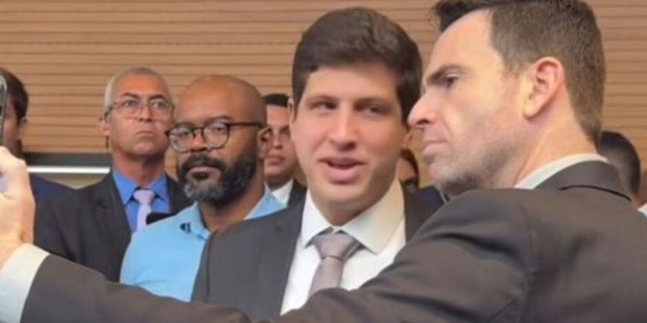 Vereador Eduardo Moura e prefeito Jo&atilde;o Campos.