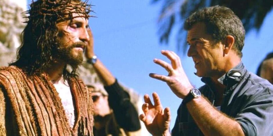 Mel Gibson dirige Jim Caviezel caracterizado como Jesus - 