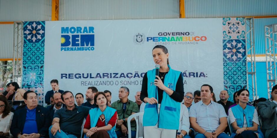 Raquel Lyra entrega 575 t&iacute;tulo de propriedade em Garanhuns-PE.