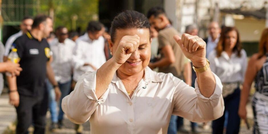 Prefeita de Igarassu Elcione Ramos.