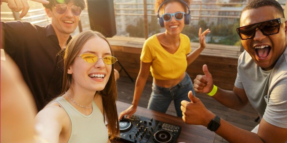 A diversidade de atra&ccedil;&otilde;es do fim de semana em Recife evidencia a movimenta&ccedil;&atilde;o cultural que a cidade vive neste per&iacute;odo do ano.