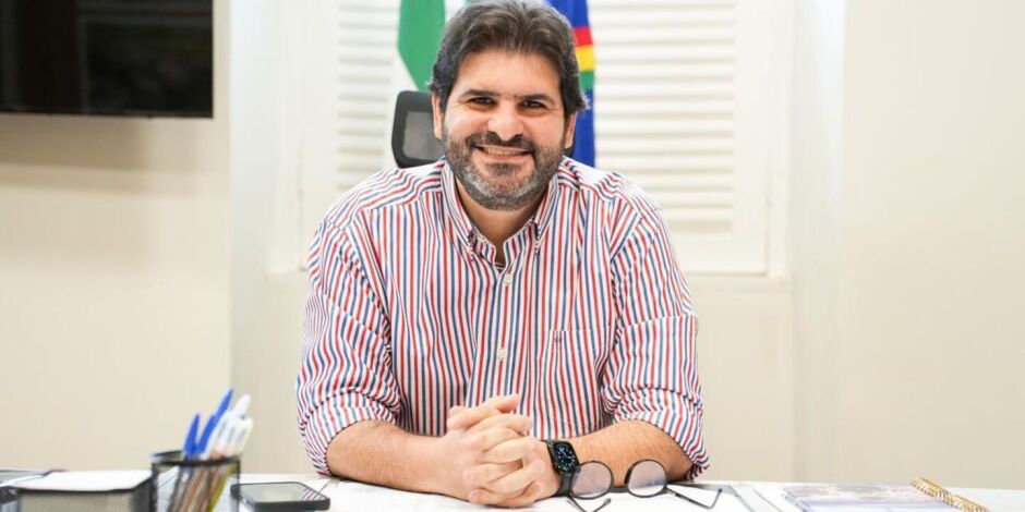 Prefeito de S&atilde;o Louren&ccedil;o da Mata Vin&iacute;cius Labanca.