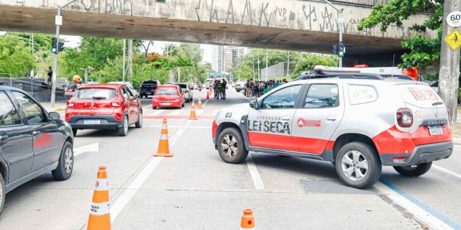 Opera&ccedil;&atilde;o Lei Seca em Recife.