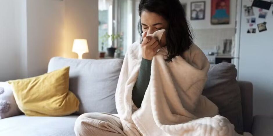Pessoa com gripe. 