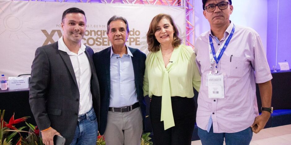 Prefeito Carlos Santana destaca compromisso de Ipojuca com o SUS no congresso estadual de sa&uacute;de.