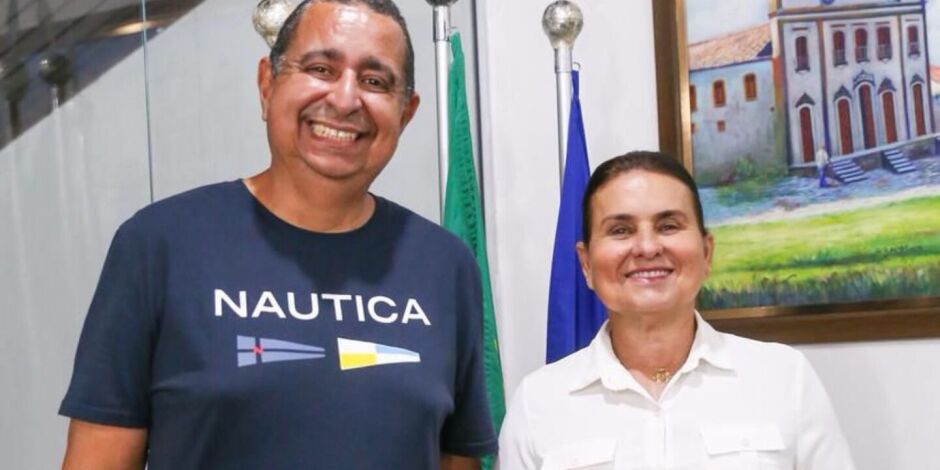 Amaury Henrique e professora Elcione Ramos.