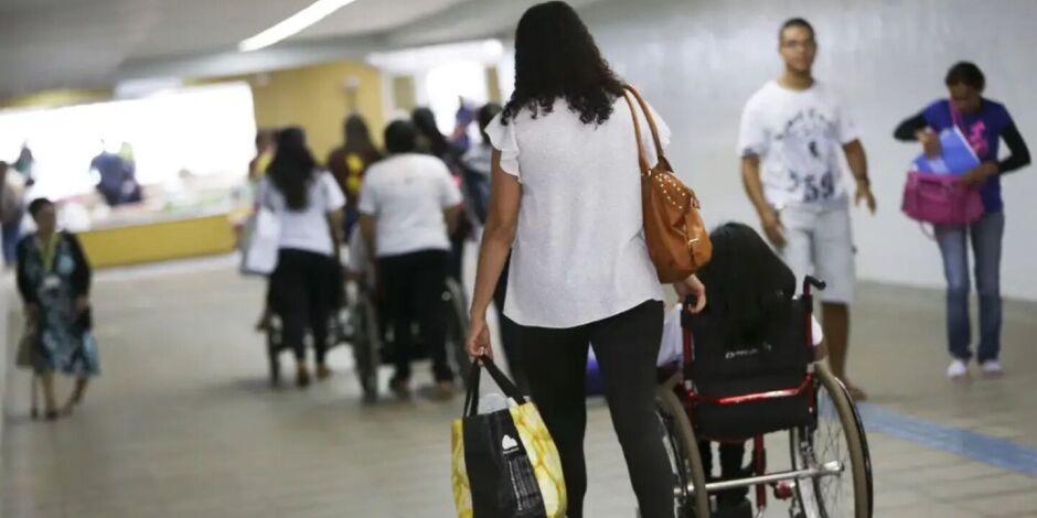 Cotas em universidades p&uacute;blicas