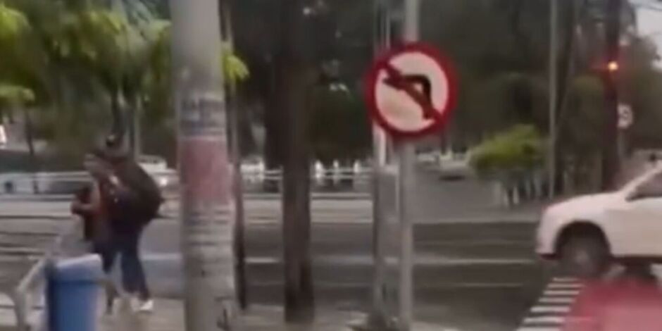 Avenida Dom Bosco com a Avenida Agamenon Magalh&atilde;es.