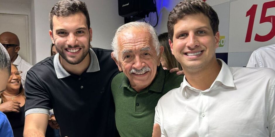 Fl&aacute;vio Gadelha Filho. 