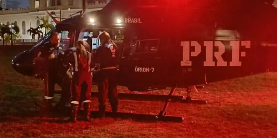 Helic&oacute;ptero da PRF atuou no resgate.