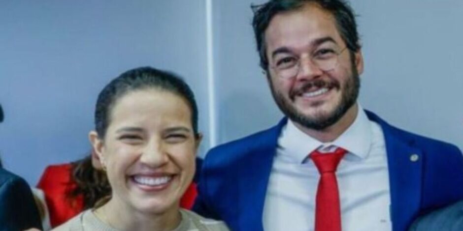 Raquel Lyra e T&uacute;lio Gad&ecirc;lha.