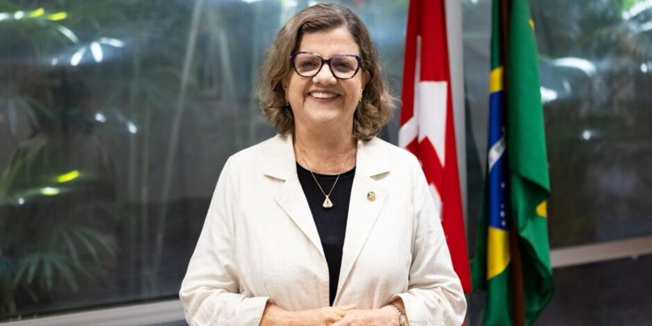 Senadora Teresa Leit&atilde;o.