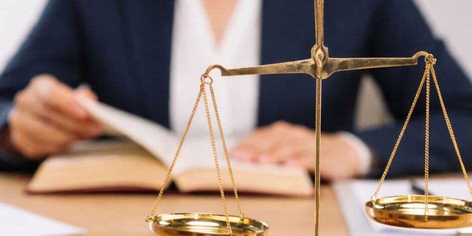 Estudante de Curso Jur&iacute;dico