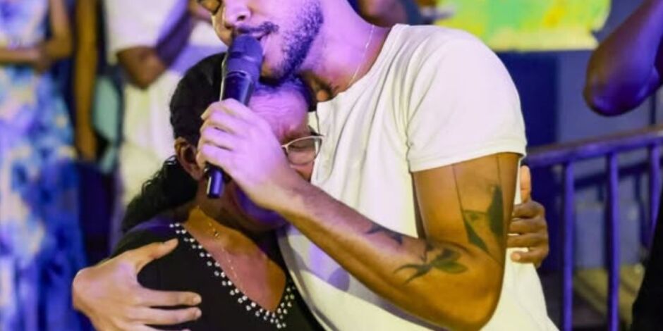 Jess&eacute; Aguiar em show no Maranh&atilde;o.