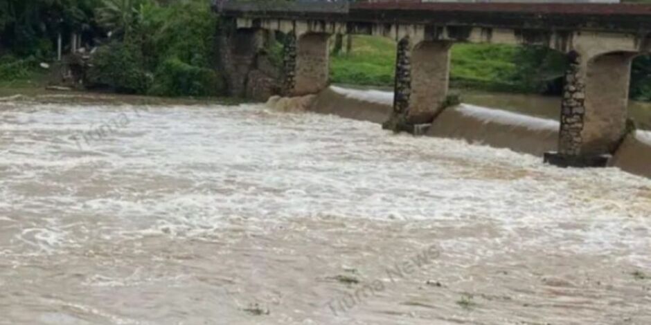 Rio Capibaribe.
