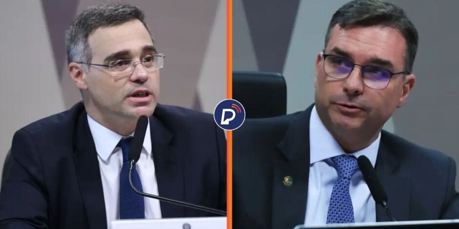 Andr&eacute; Mendon&ccedil;a e Fl&aacute;vio Bolsonaro.