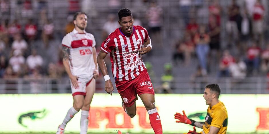 Kauan Maranh&atilde;o &eacute; o novo "camisa 9" do Timbu.