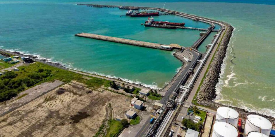Porto de Suape.