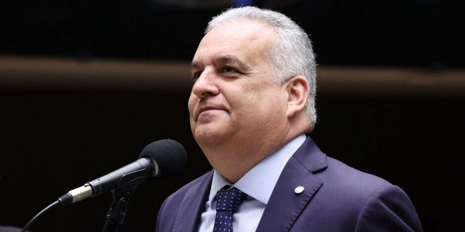 Alfredo Gaspar se diz 'soldado do Nordeste' e algu&eacute;m simples, pronto para luta'