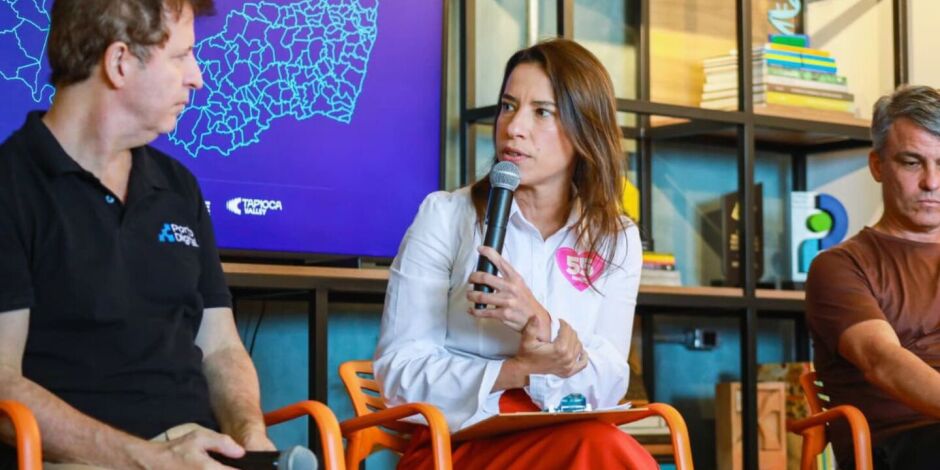 "Estamos prontos para fazer mais e melhor pelos pr&oacute;ximos quatro anos", destaca Raquel Lyra em sabatina 