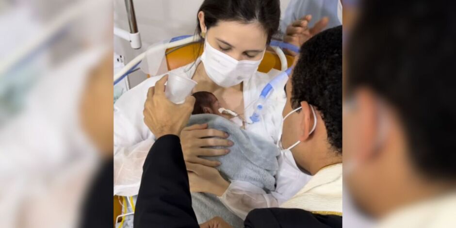 Prematura, beb&ecirc; de 570 gramas &eacute; batizada em hospital no Recife e v&iacute;deo emociona