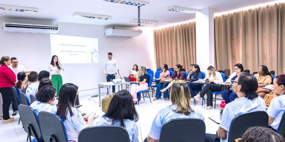 O Paulista Alfabetiza+ &eacute; desenvolvido com a participa&ccedil;&atilde;o de professores, gestores, coordenadores pedag&oacute;gicos e da equipe t&eacute;cnica da Secretaria de Educa&ccedil;&atilde;o e Esportes.
