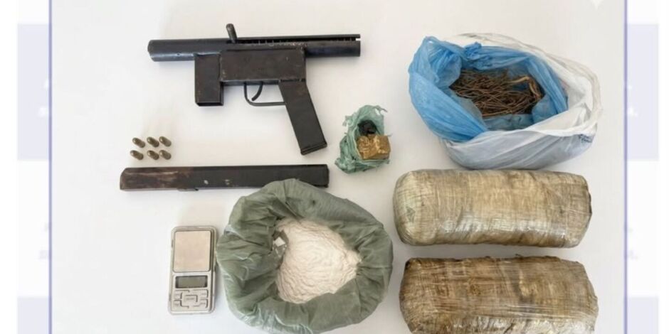 PM apreende drogas, arma artesanal e muni&ccedil;&otilde;es ap&oacute;s troca de tiros em Petrolina.