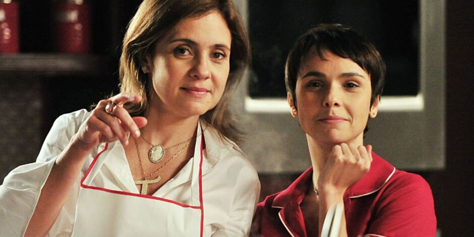 Adriana Esteves (Carminha) e D&eacute;bora Falabella (Nina), protagonistas da primeira trama.