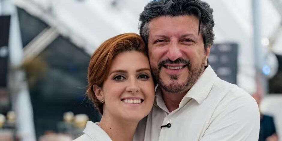 O influenciador Lito Sousa e sua esposa, Mila Seidl.