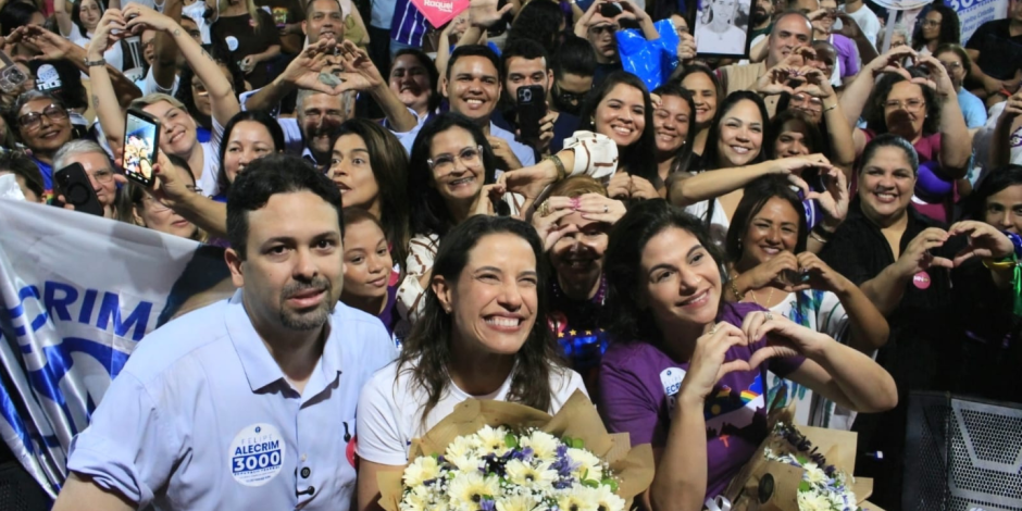 Raquel Lyra participa de encontro pol&iacute;tico de mulheres 