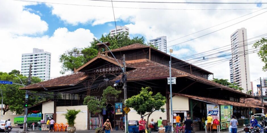 Mercado p&uacute;blico de Casa Amarela, no Recife