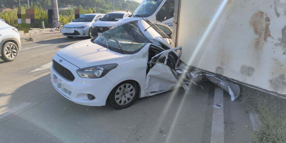 Acidente na BR-232.