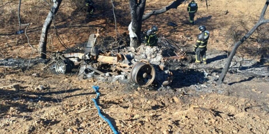 Quatro pessoas morrem e seis ficam feridas ap&oacute;s colis&atilde;o entre van e moto na BR-232, no Sert&atilde;o de Pernambuco.