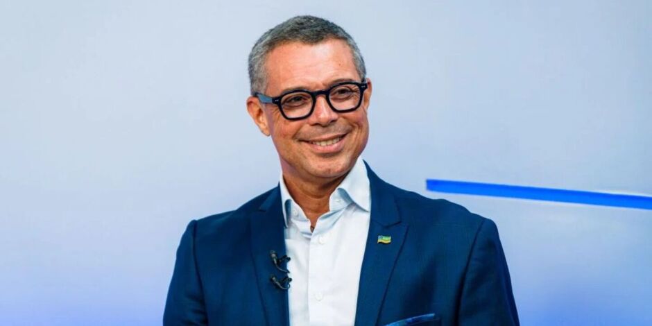 F&aacute;bio (PSD) reeleito governodor no Sergipe. 